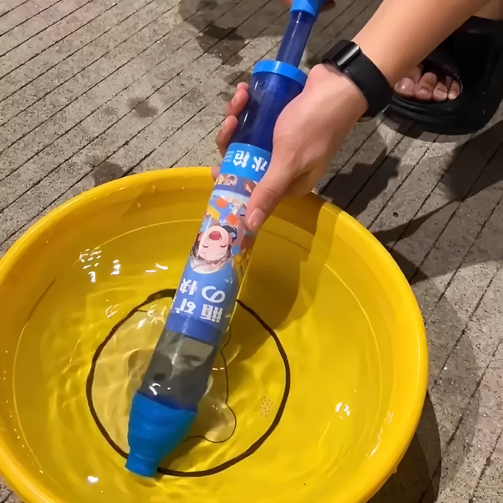 Gleetoy SplashX Water Firework Outdoor Water Sprinkler Toy