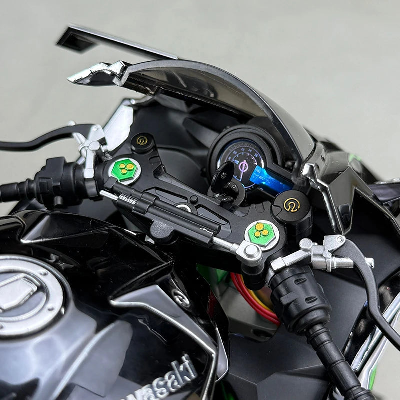 Gleetoy 1:6 Scale Kawasaki Ninjia H2R Sound and Mist Model
