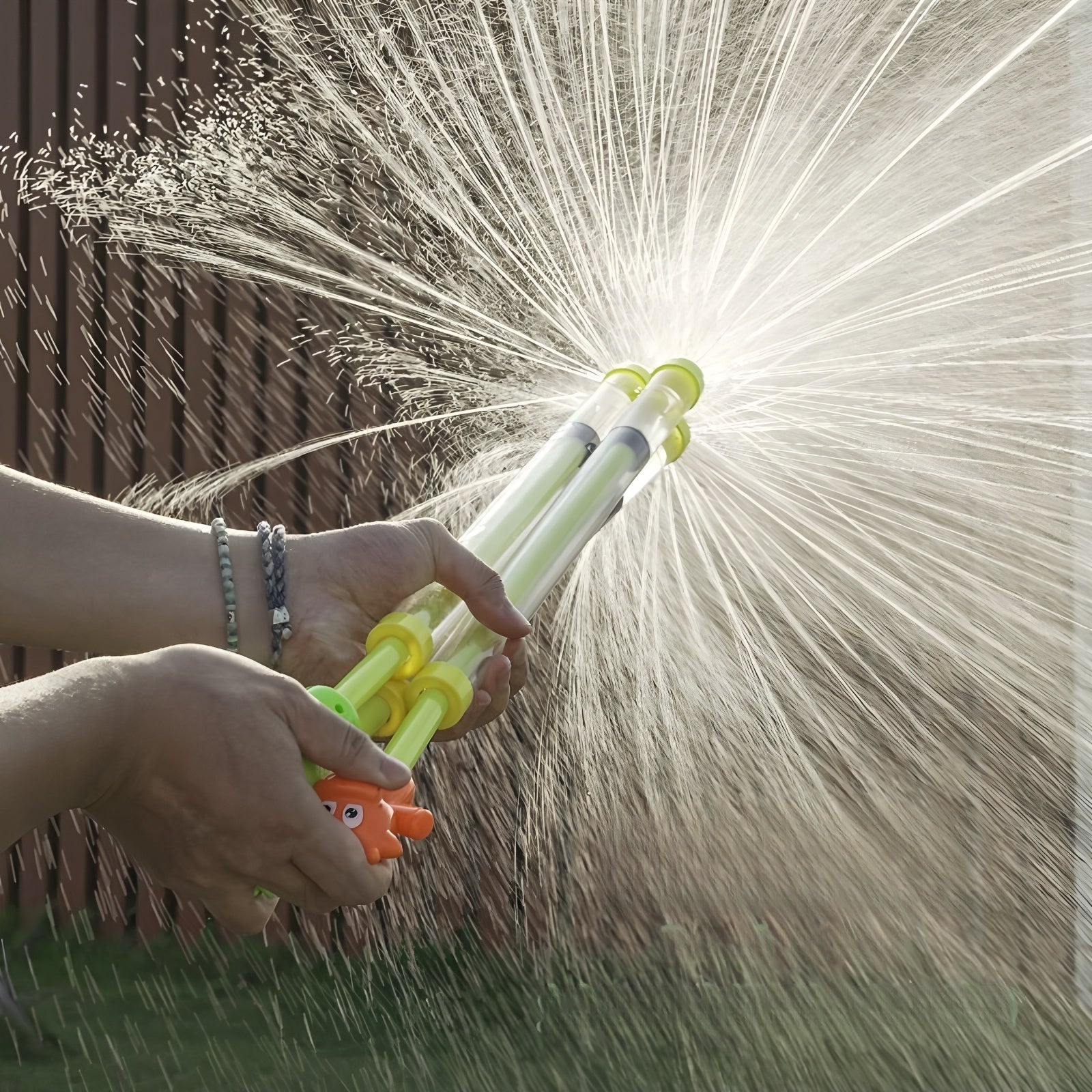 Gleetoy SplashZ Water Firework Outdoor Water Sprinkler Toy